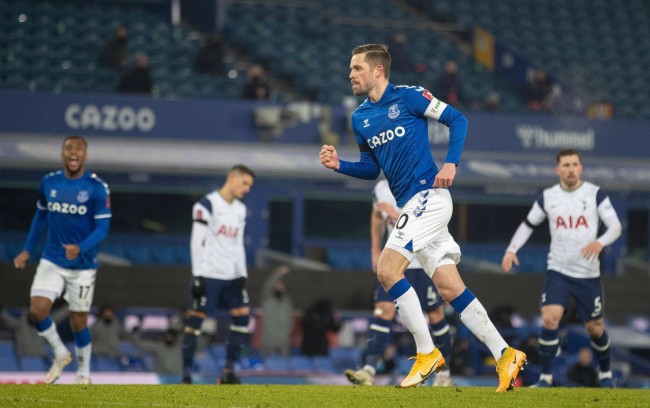 他们喝彩的 他们喝彩的